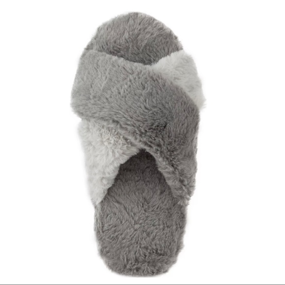 Fluffy Criss-Cross Slippers - Picture 6 of 7